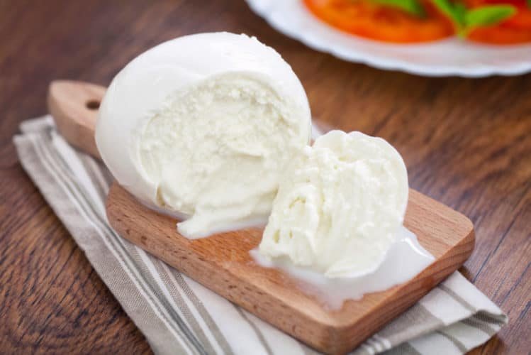 freeze mozzarella scaled