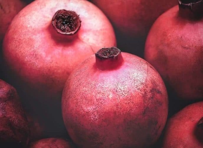 Freeze Pomegranate Whole