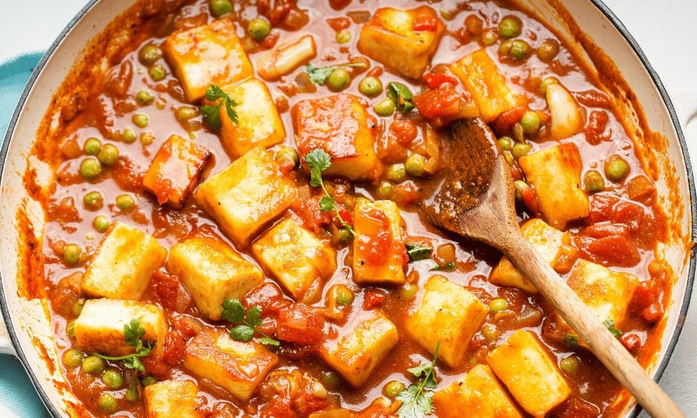 Dish of Matar Paneer