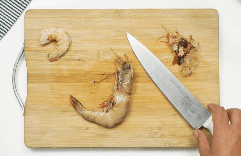 Prepare Prawns for Freezing