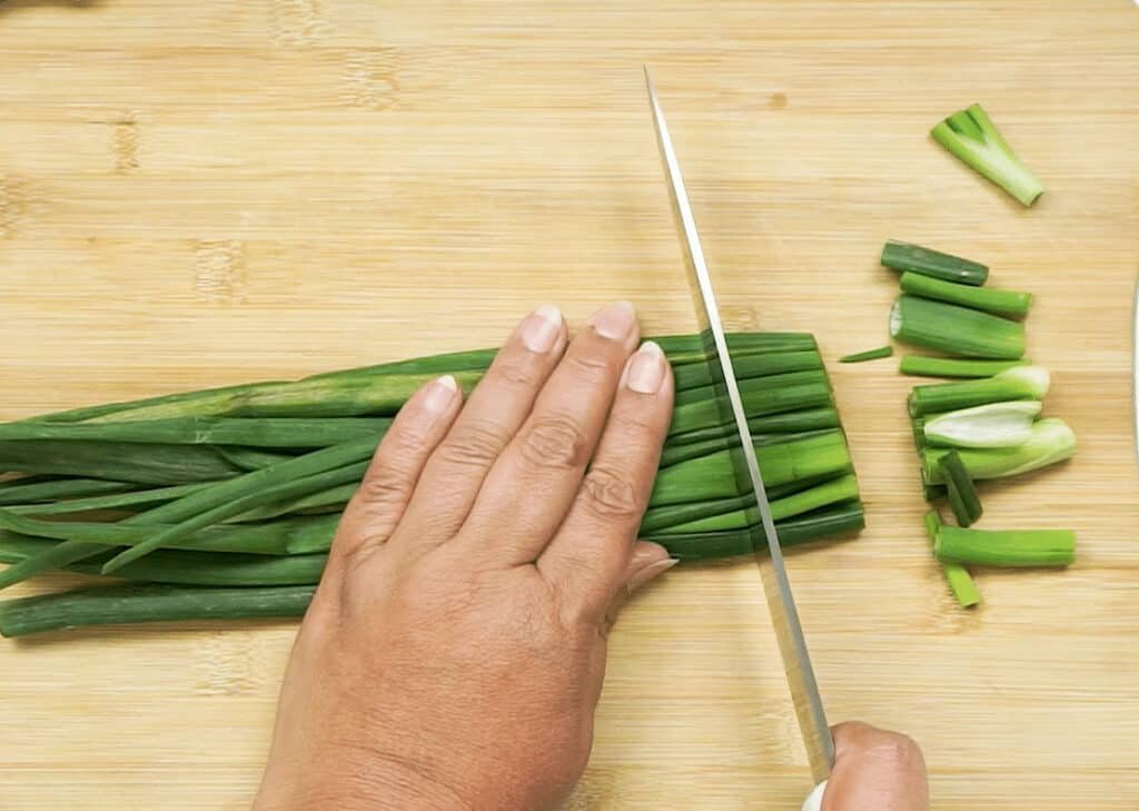 Trim Chives for the Freezer